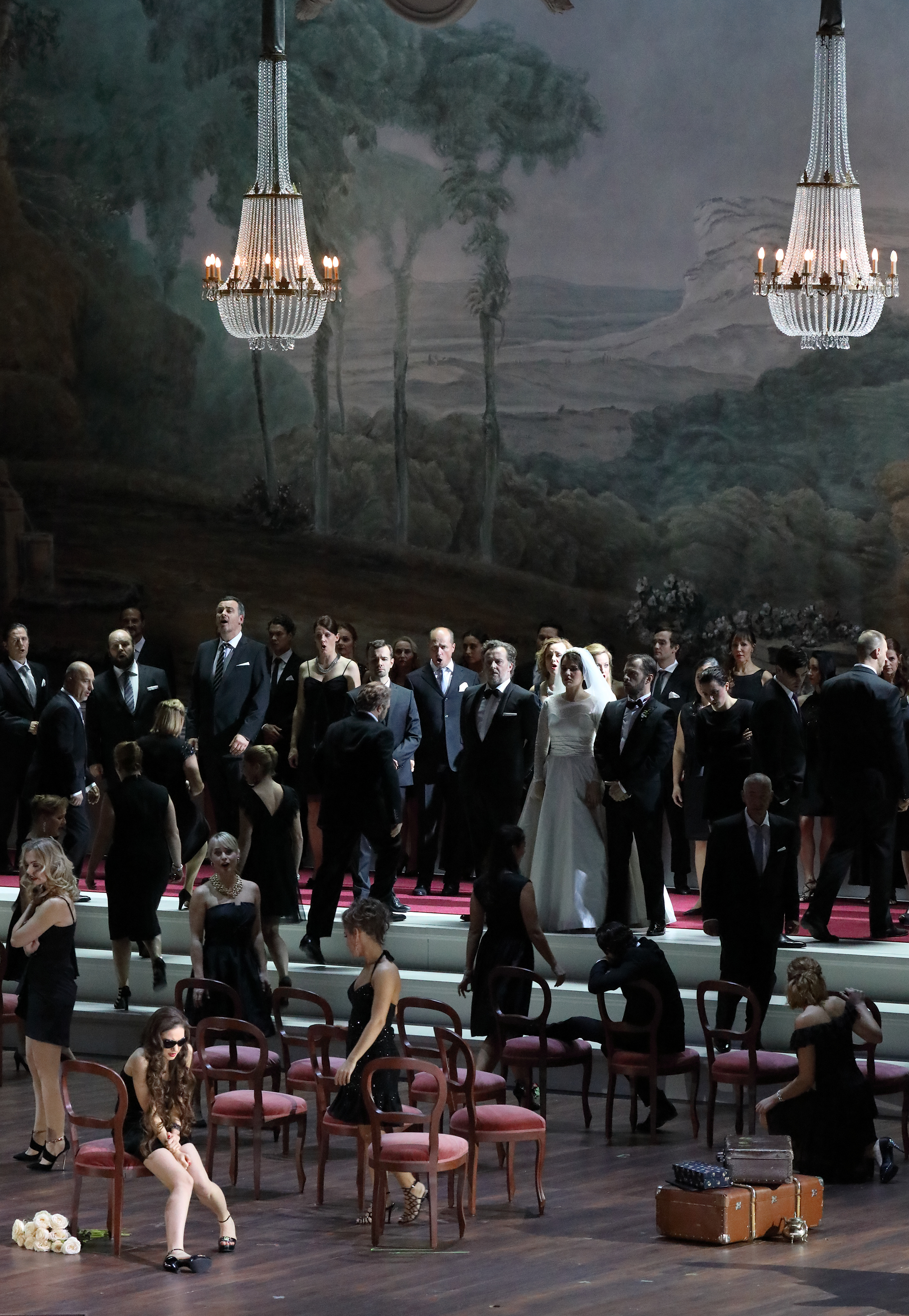 Ensemble und Chor der Bayerischen Staatsoper, Foto: © Wilfried Hösl 