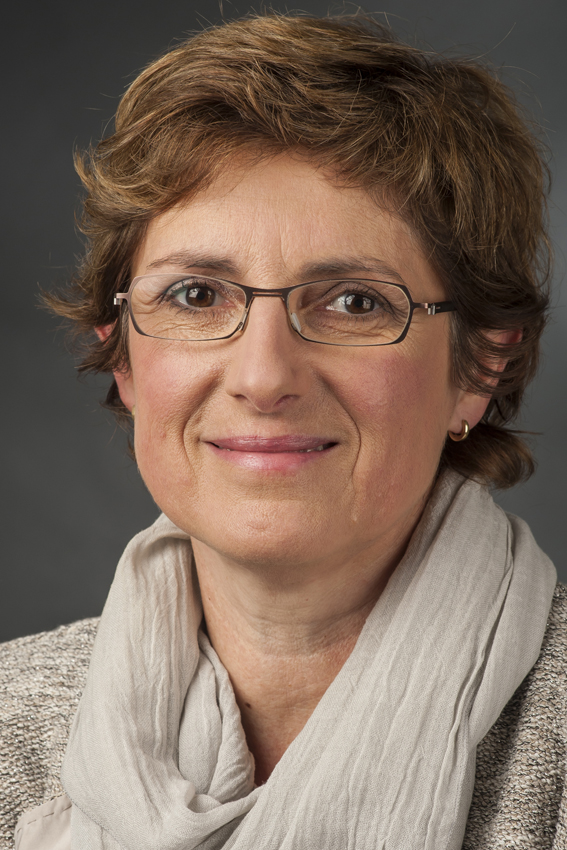 Britta Haßelmann (2014), Foto: Foto-AG Gymnasium Melle, wikimedia, (CC BY 3.0)