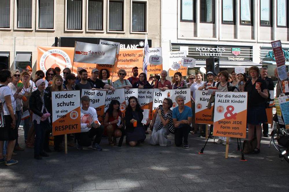 Foto: @ intaktiv e.V. - Eine Stimme für genitale Selbstbestimmung