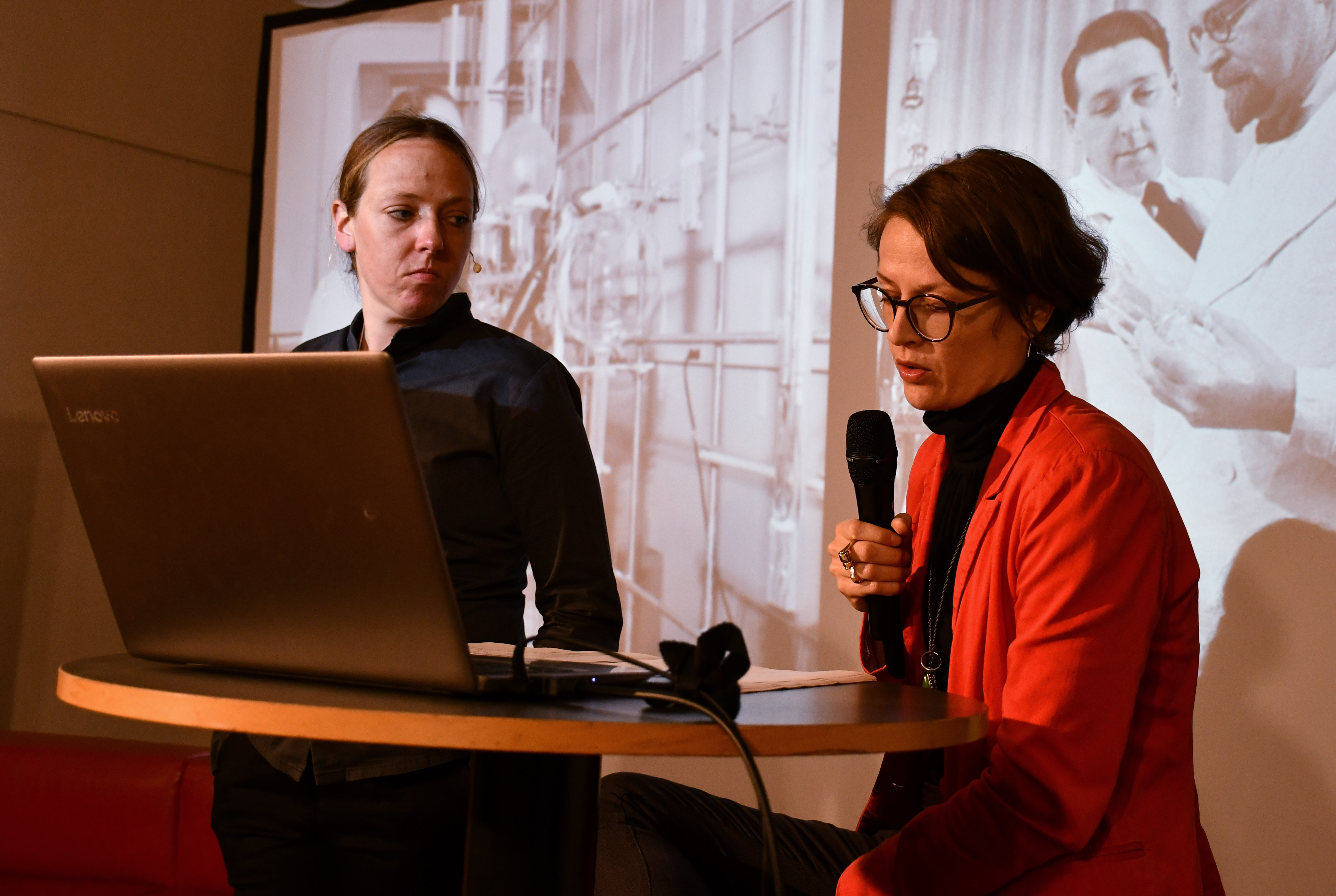 Martina Preiner & Franziska Konitzer, Foto: © Bernd Kammermeier