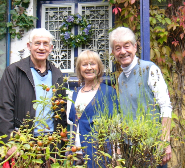 Joachim Kahl zu Besuch bei Helmut Walther und dessen Frau (Foto: privat)