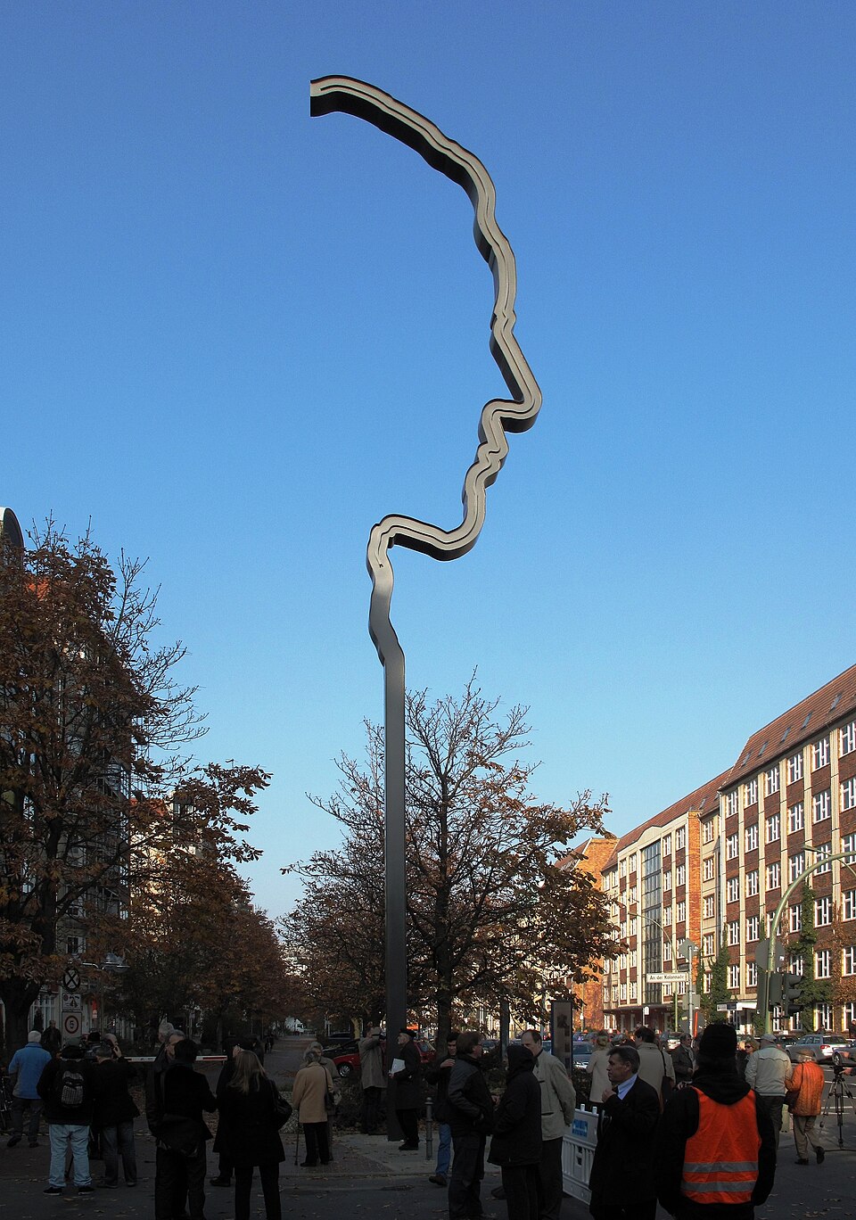 Das&nbsp;Denkzeichen Georg Elser in Berlin, Foto: ©&nbsp;Lienhard Schulz, Wikipedia,&nbsp; CC BY-SA 3.0