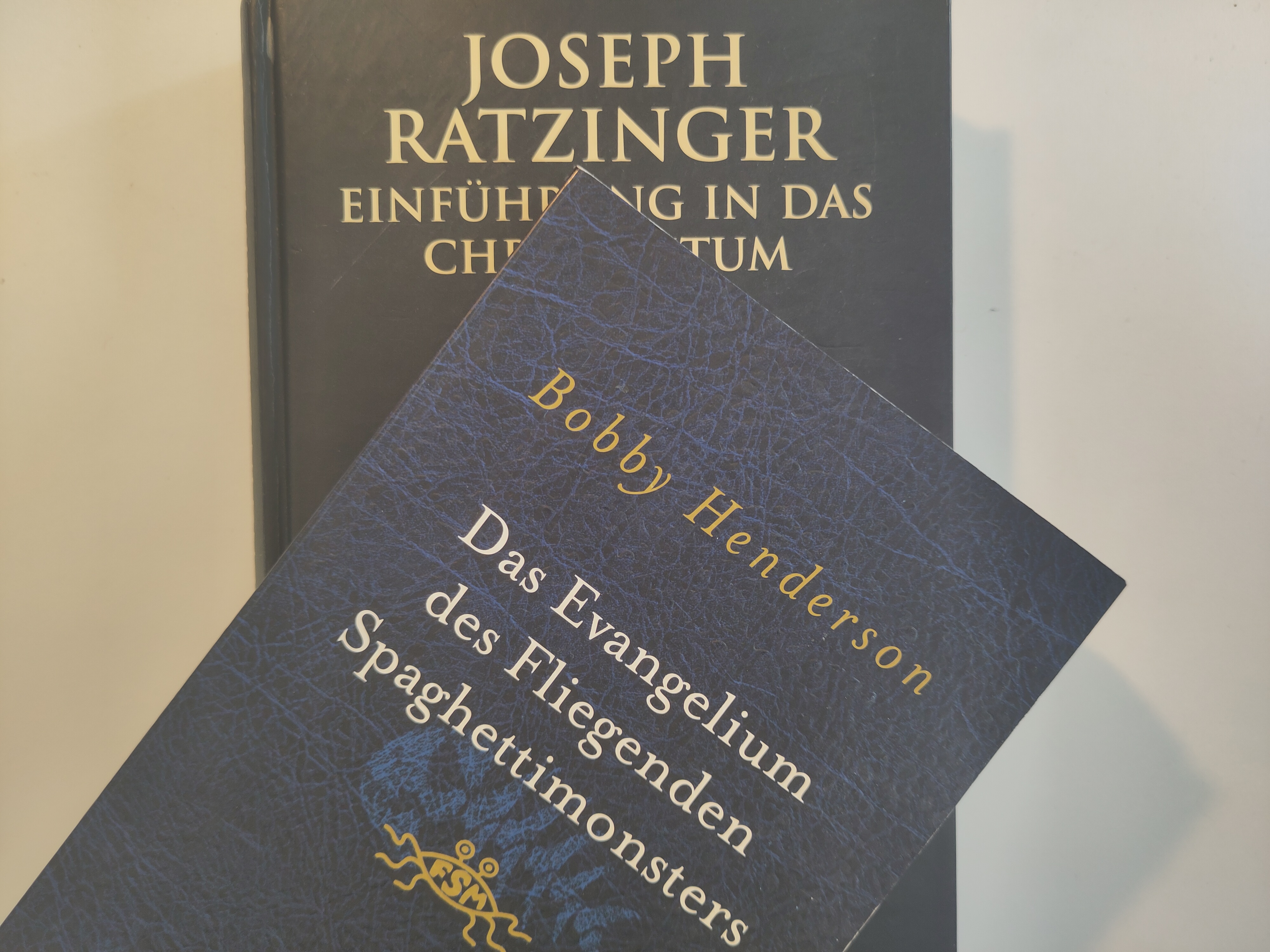 Ratzingers "Einführung in das Christentum" und das FSM-Evangelium von Henderson
