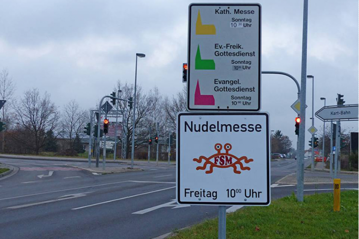Eines der abmontierten Schilder, Foto: © Rüdiger Weida / pastafari.eu