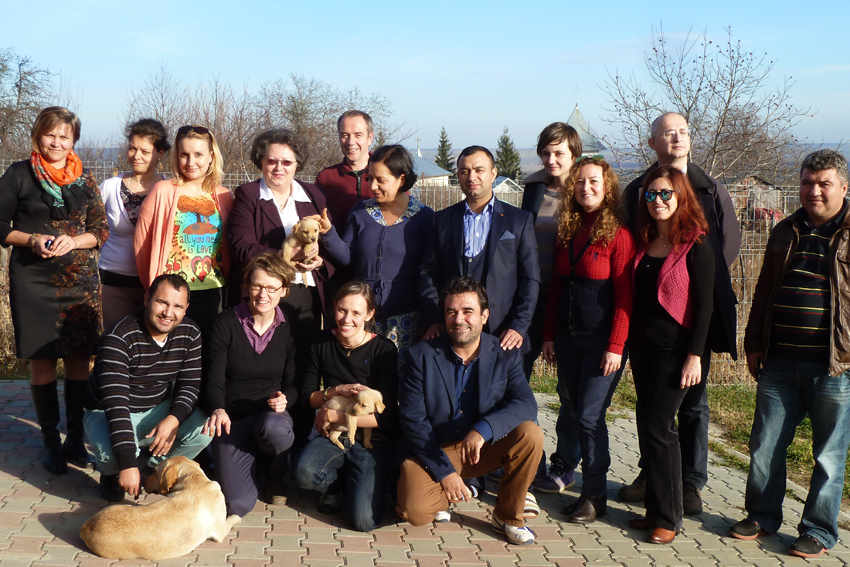 PEARLS Projekt Konsortium at Gipsy Eye Association in Pascani, Rumänien