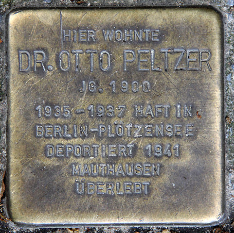 Stolperstein, Jahnstraße 2, in Berlin-Kreuzberg, Foto: "OTFW" wikimedia,  CC BY-SA 3.0