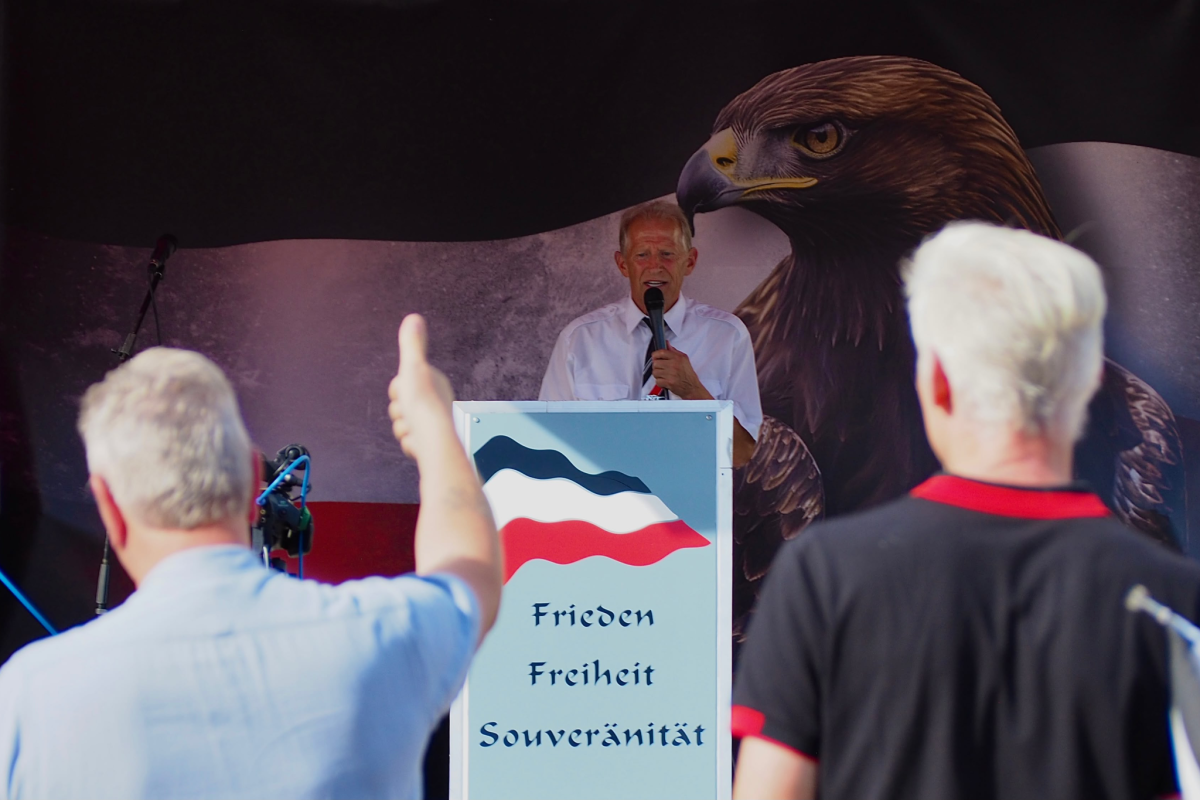 Bühne der Reichsbürger