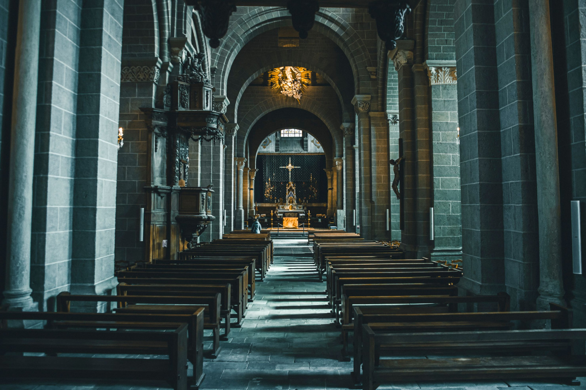 Leere Kirche
