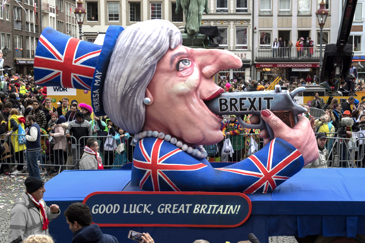 In London: Der Brexit-Wagen von Jacques Tilly