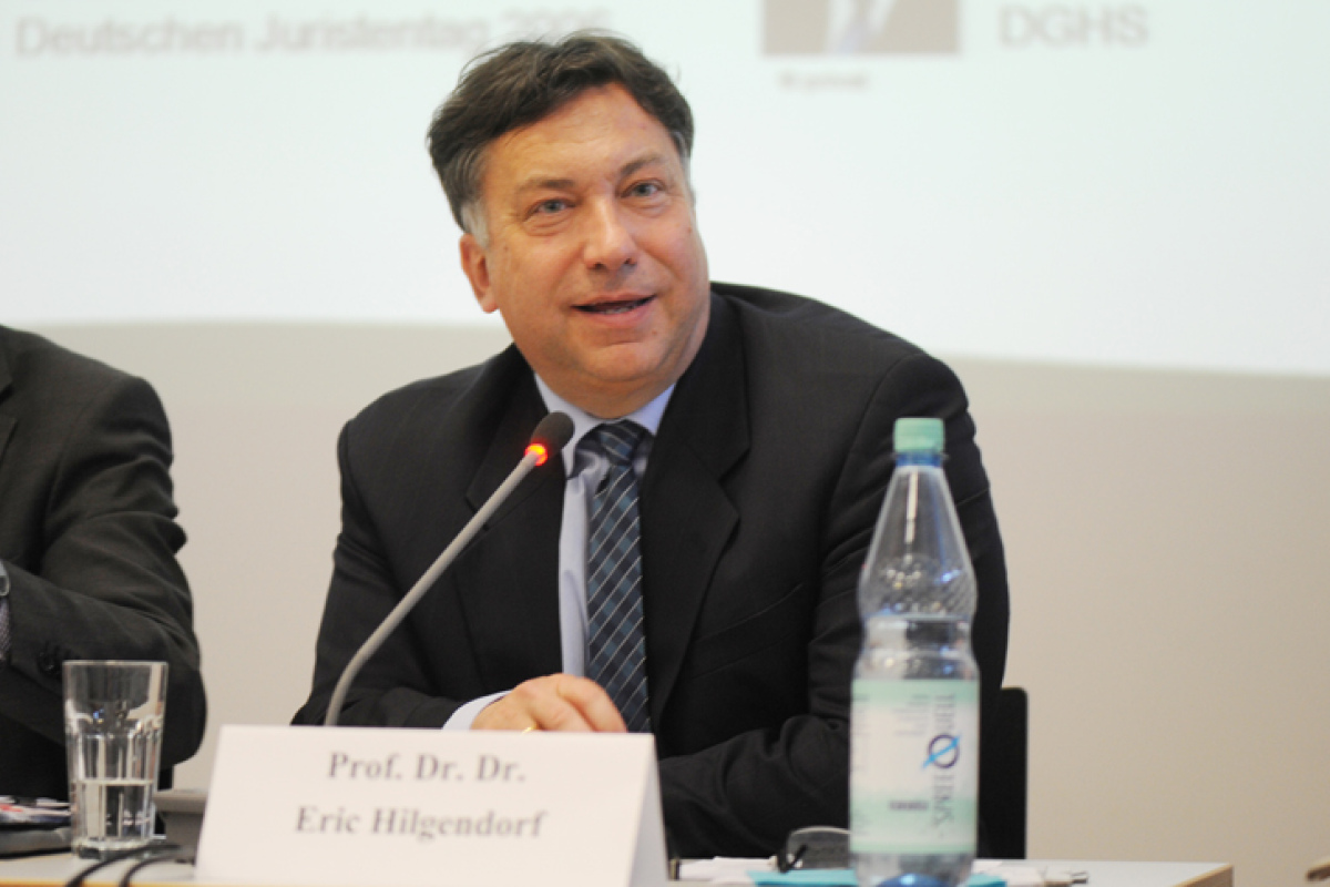 Prof. Dr. phil. Dr. jur. Eric Hilgendorf