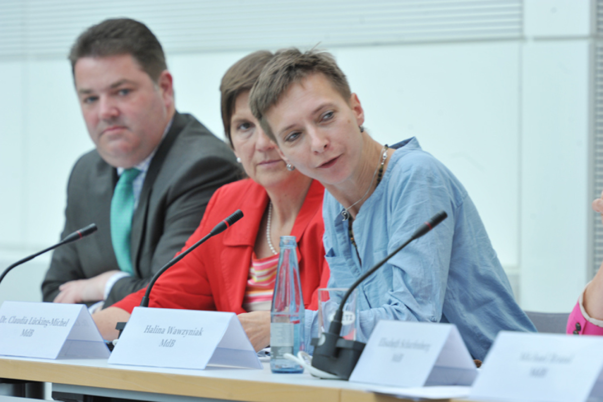 von links: Ansgar Hevelin, CDU/CSU, Dr. Claudia Lücking-Michel, CDU/CSU, Halina Wawzyniak, Die LINKE