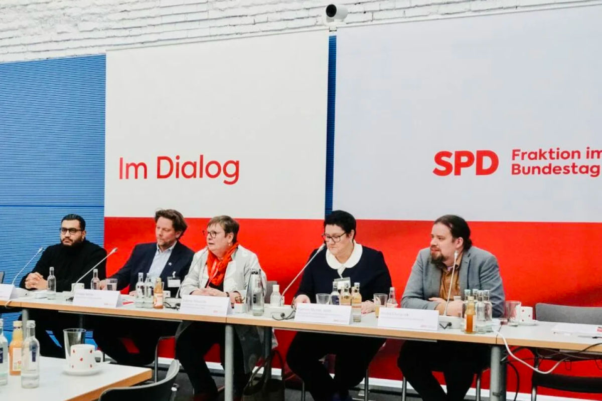 AKSH-Podium bei der SPD-Fraktion