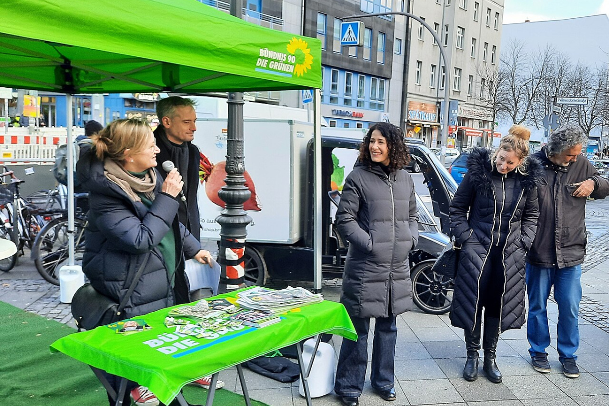 Infostand der Berliner Grünen (2023)