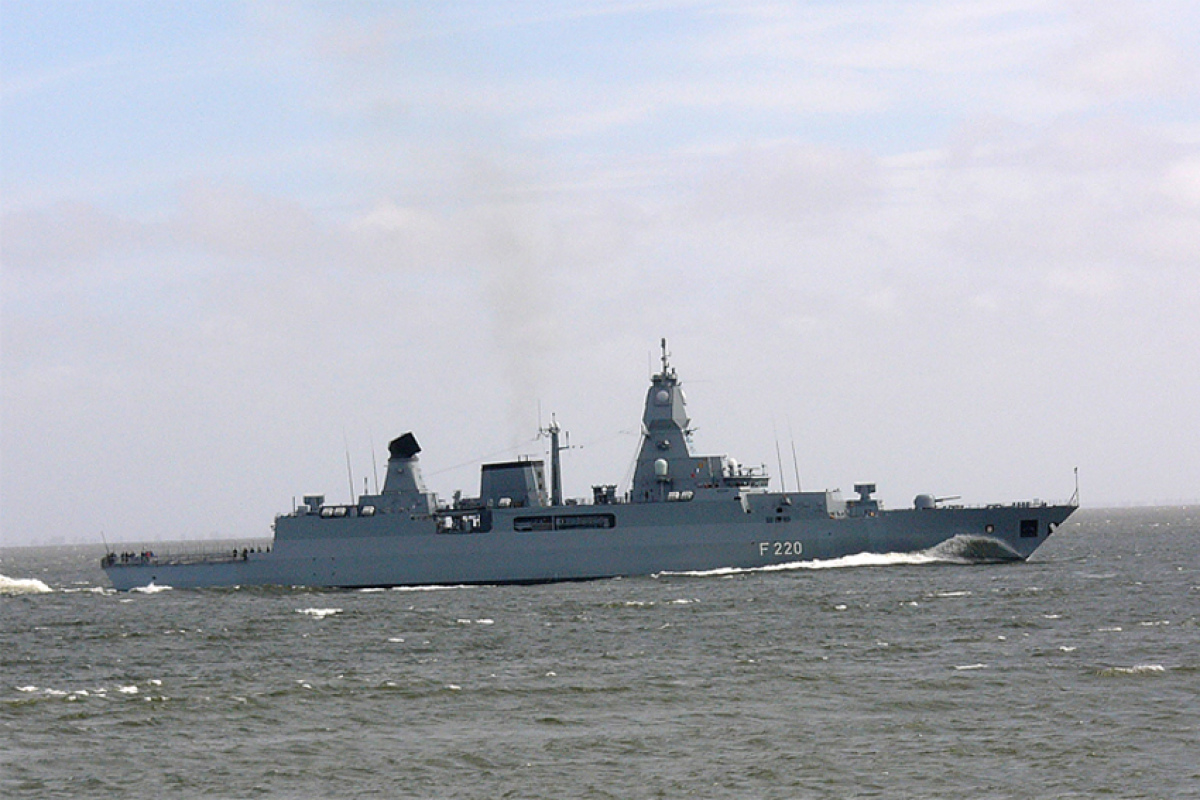 Fregatte Hamburg (F 220) der Deutschen Marine