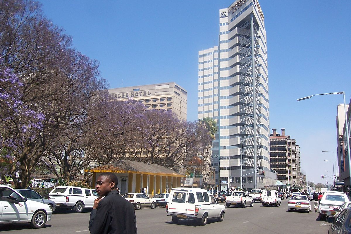 Moderne Bürohochhäuser in Harare, der Hauptstadt Simbabwes