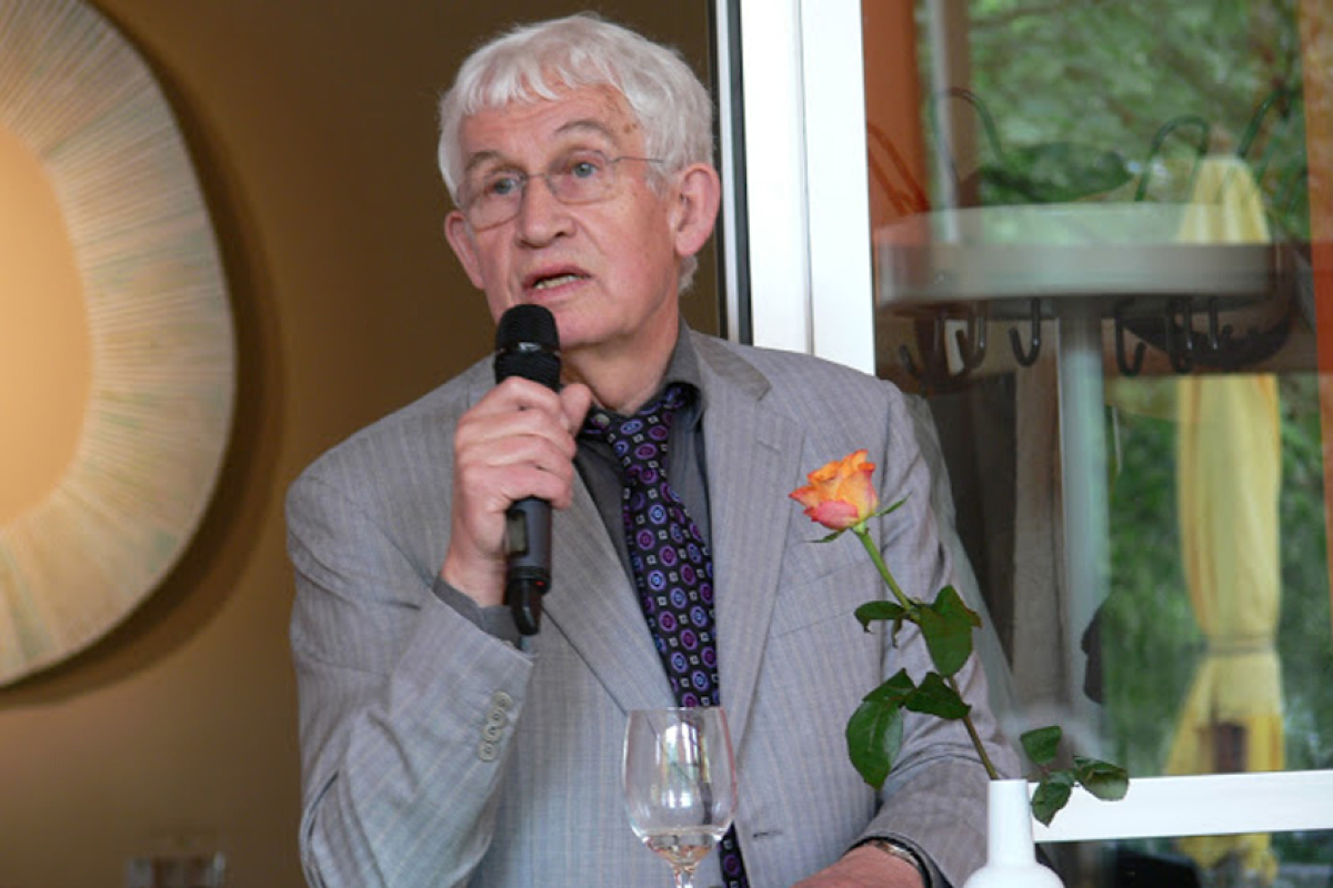 Dr. Dr. Joachim Kahl