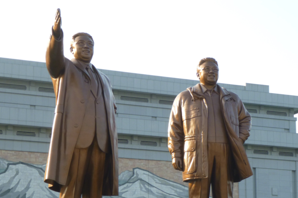 Statuen von Kim Il Sung und Kim Jong Il 
