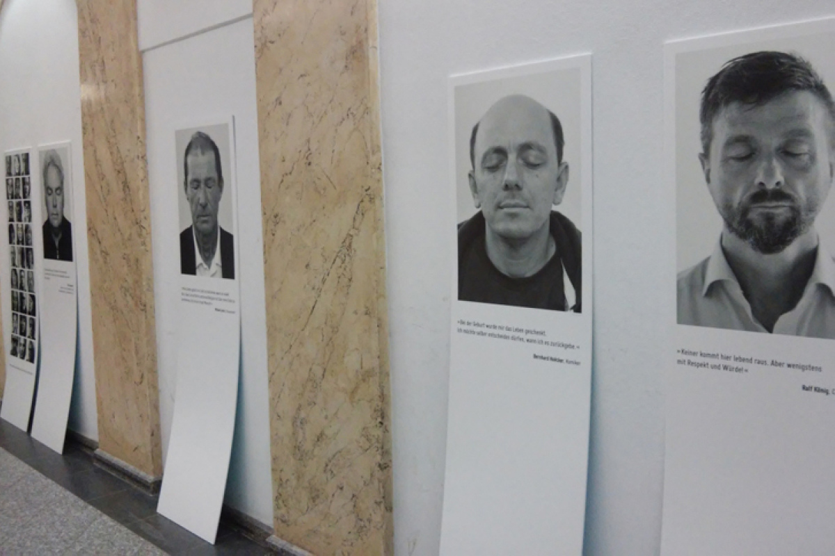 Ausstellung bei der Leipziger Premiere