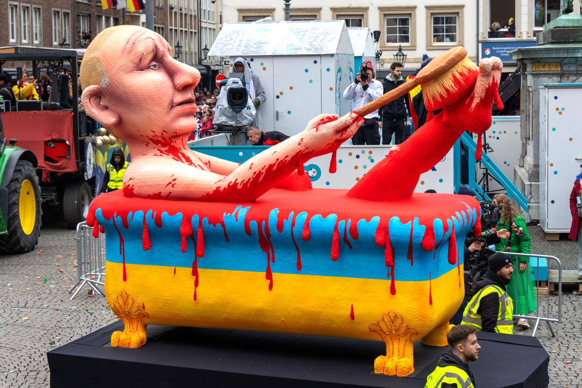 Putin badet in ukrainischem Blut