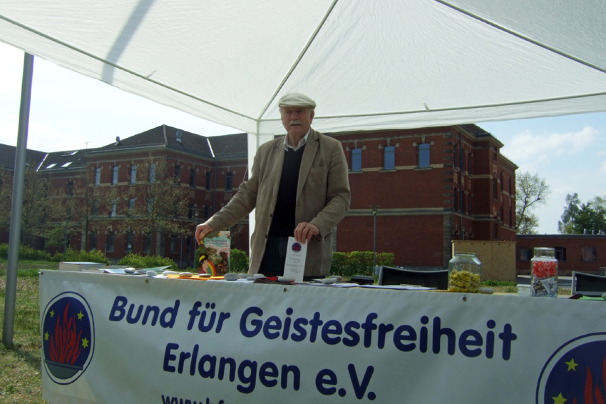 Der Autor am Stand des BfG Erlangen