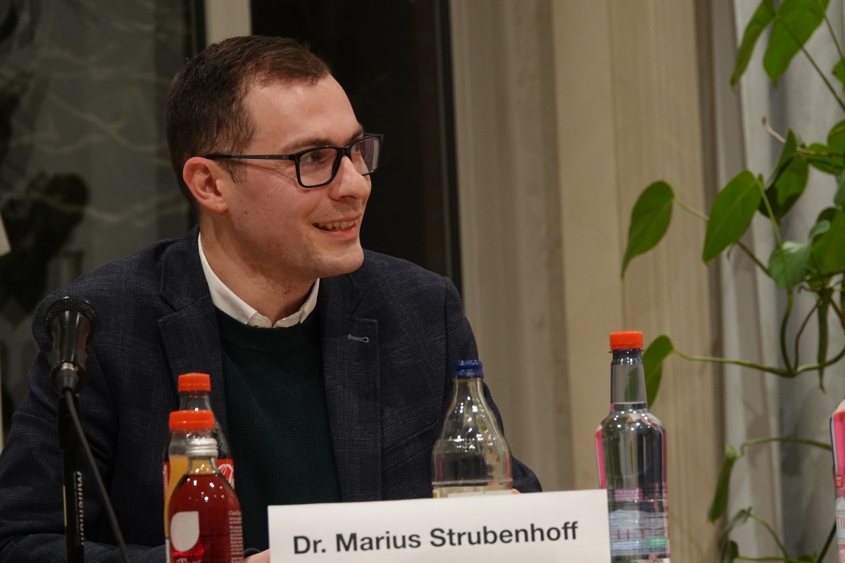 Dr. Marius Strubenhoff