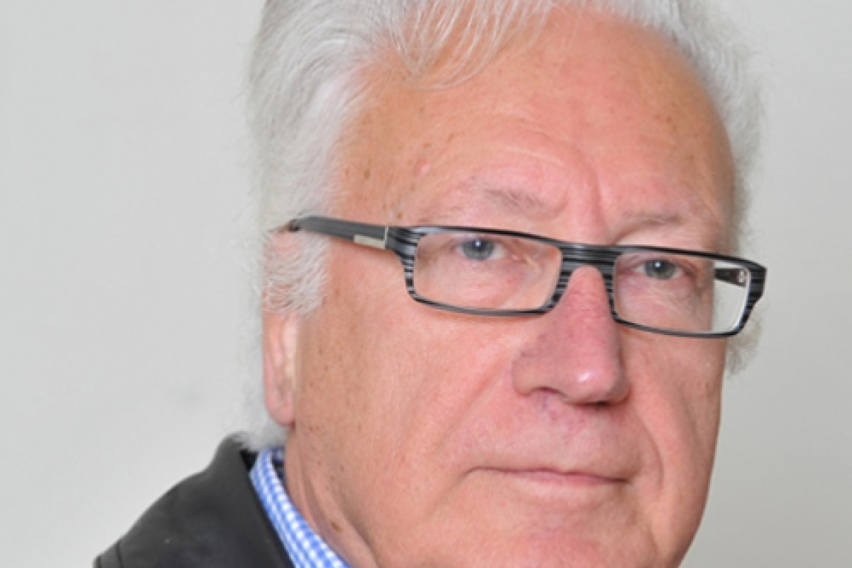 Prof. Uwe Lehnert