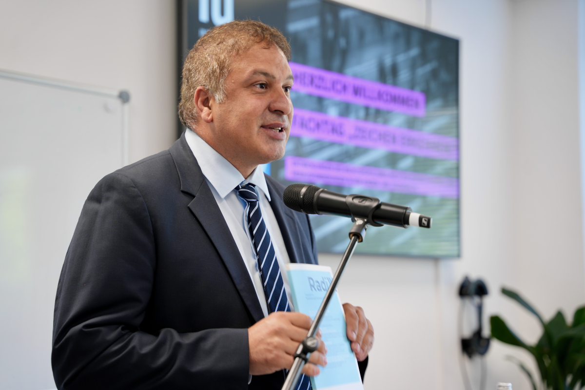 Prof. Dr. Burak Çopur